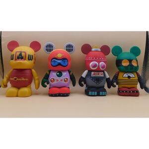 Disney Robot Series #2 Vinylmation  & Mickey Nice Four Parks Set of 4